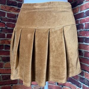 Knitworks Tan Pleated Mini Skirt